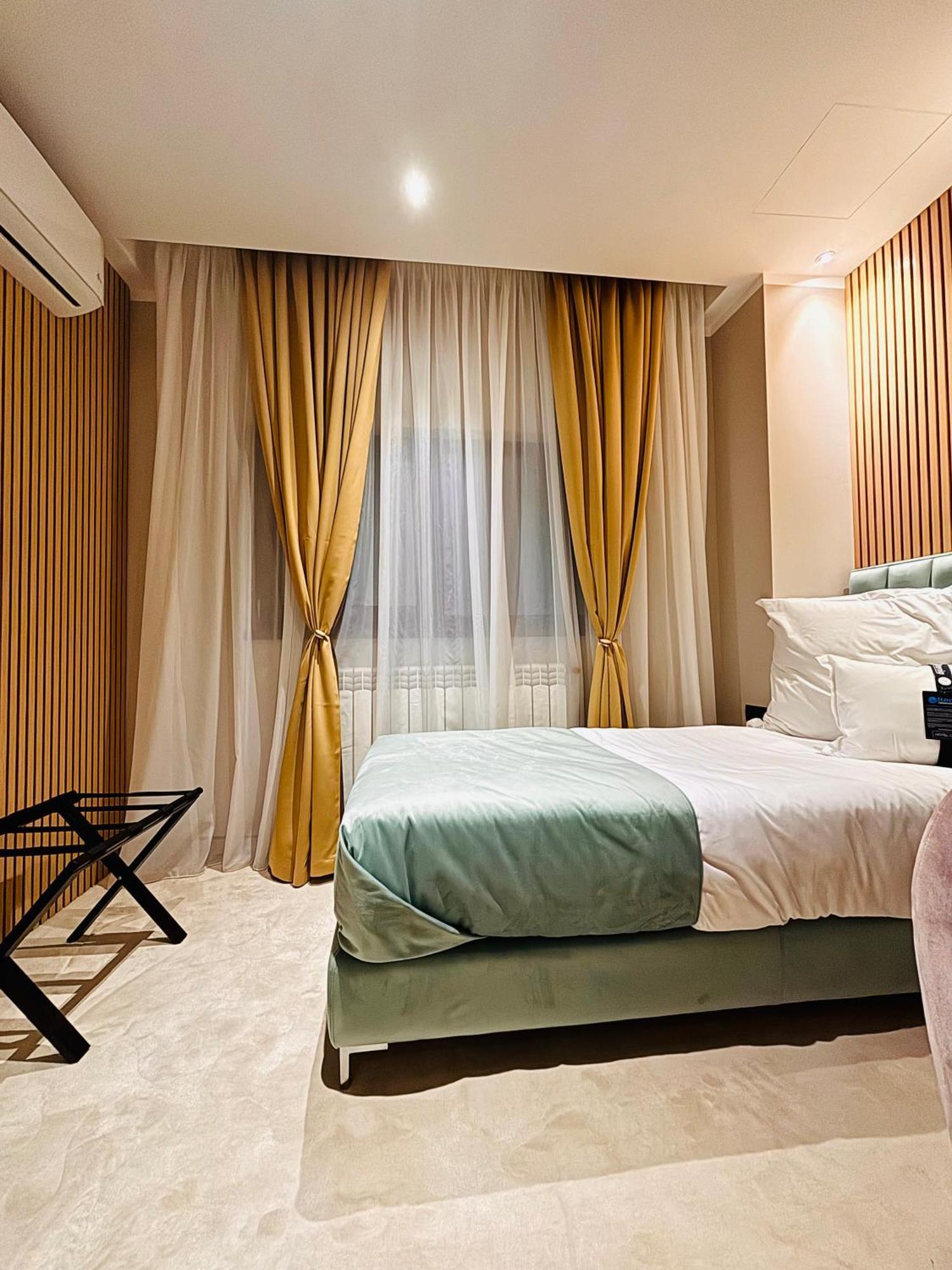 Clipa Hotel 3*